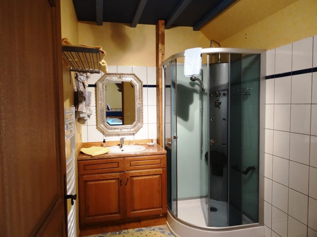 La Clef Des Champs La Roche-en-Brenil Room photo